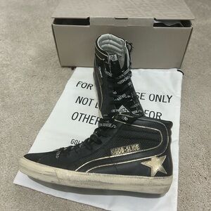 Golden Goose Womens slide sneaker Black and Gold - like new- 38